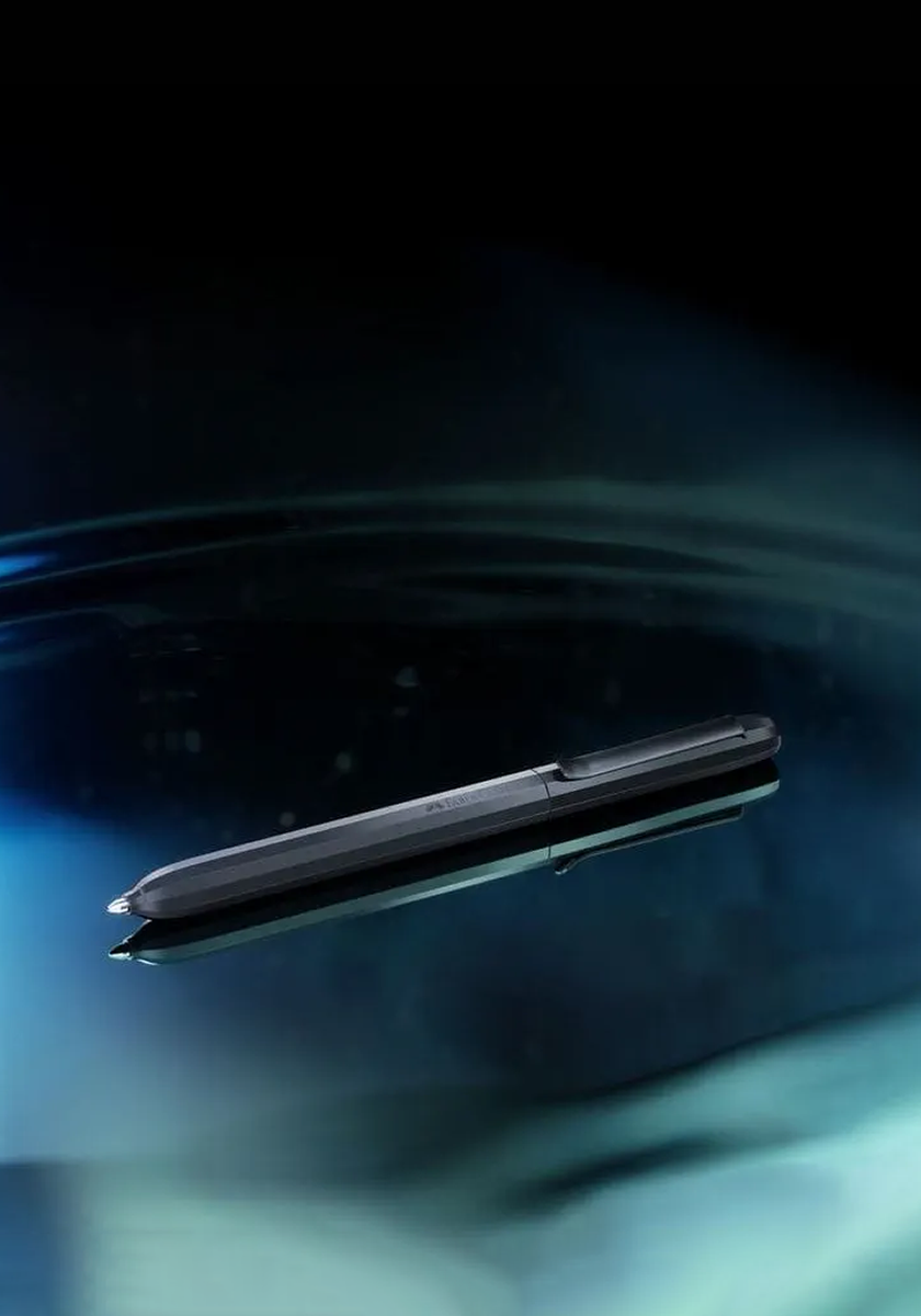 עט כדורי שחור קוסמי | Faber Castell Avori Cosmic Flow