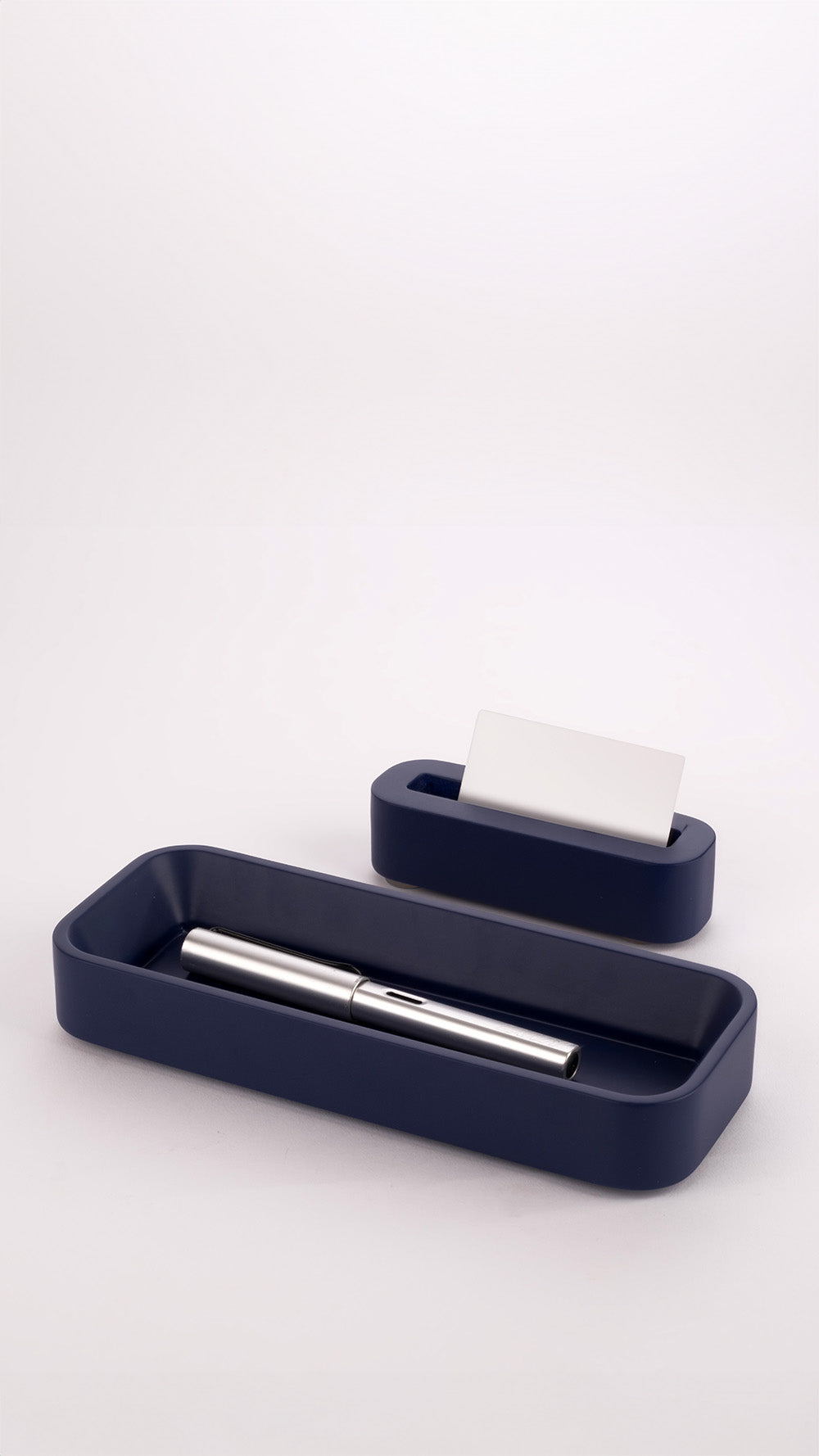 סט מנהלים מעץ בעיצוב מודרני לשולחן מאורגן | כחול