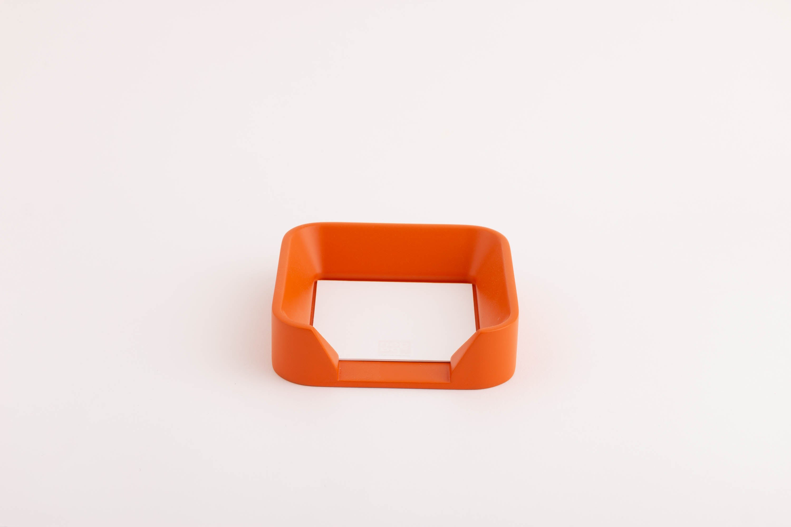 סט מנהלים מעץ בעיצוב מודרני לשולחן מאורגן | כתום