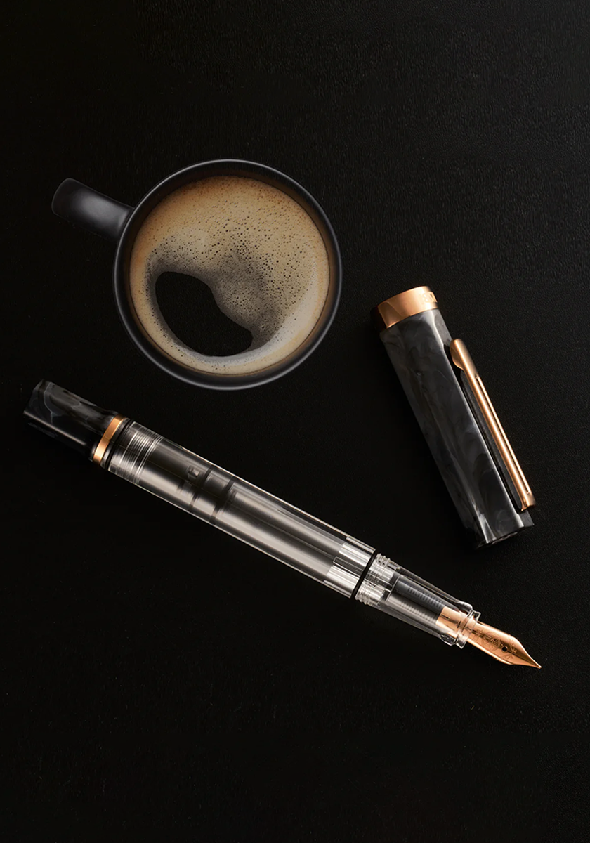 עט נובע שחור מרבל וברונזה | TWSBI ECO Black Marble Bronze