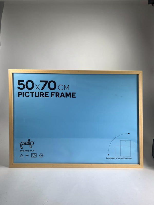 מסגרת עץ לתמונה בגודל 70X50 בצבעים לבחירה