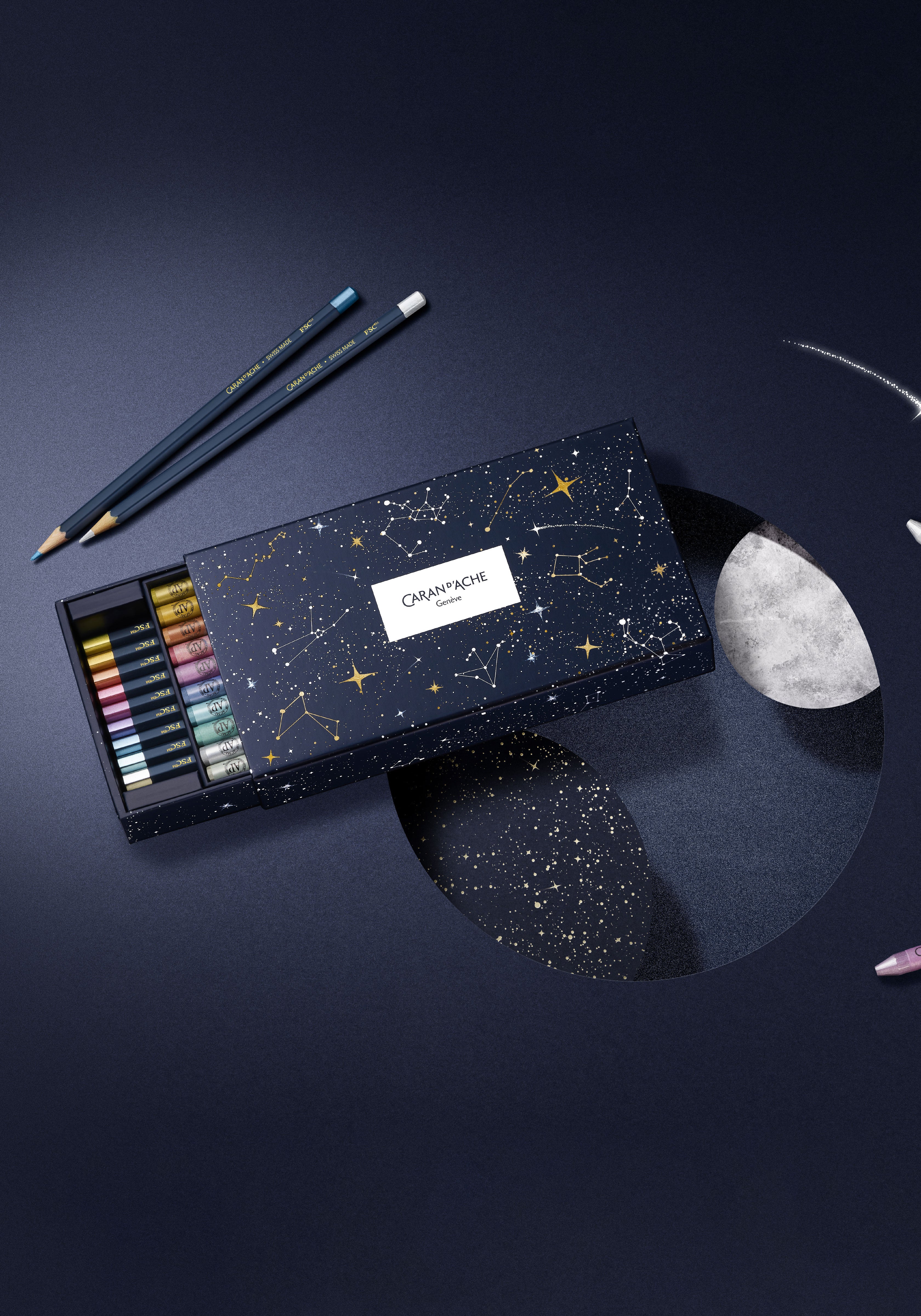 Caran d’Ache | COSMIC BLUE | סט עפרונות וצבעי פסטל