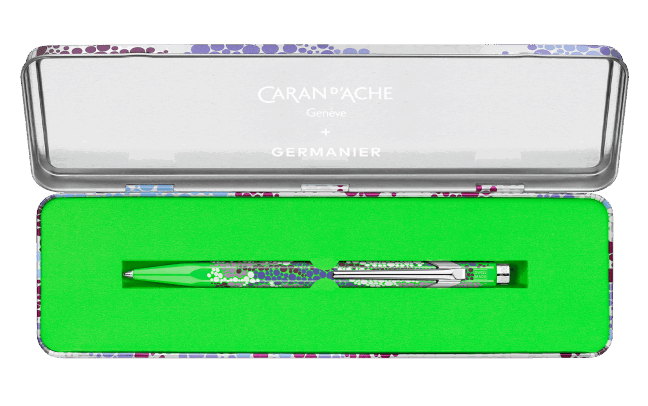 עט כדורי מסדרה 849 של קרנדאש ירוק ניאון | שיתוף פעולה עם מעצב העל גרמנייר | CARAN D’ACHE + GERMANIER LES FULGUREUSES מהדורה מיוחדת ומוגבלת 2025