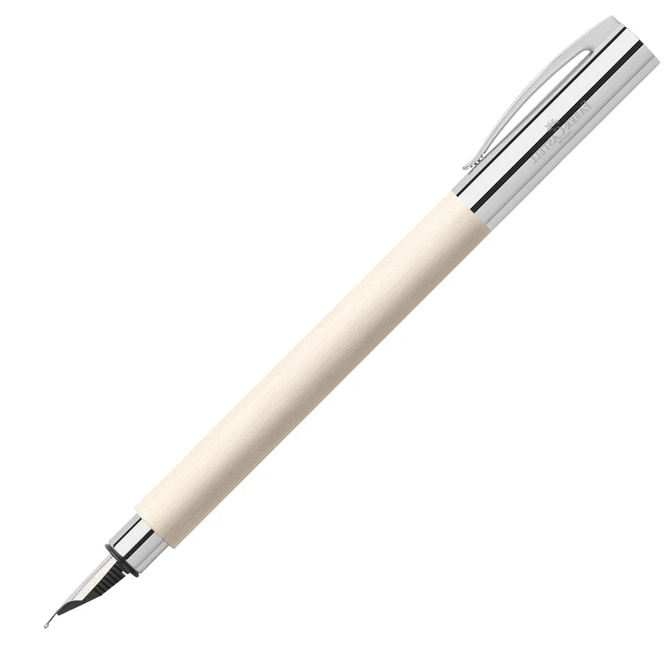 עט נובע יוקרתי בעובי B לבן בשילוב כרום מבריק | Faber Castell Ambition Cinematic White
