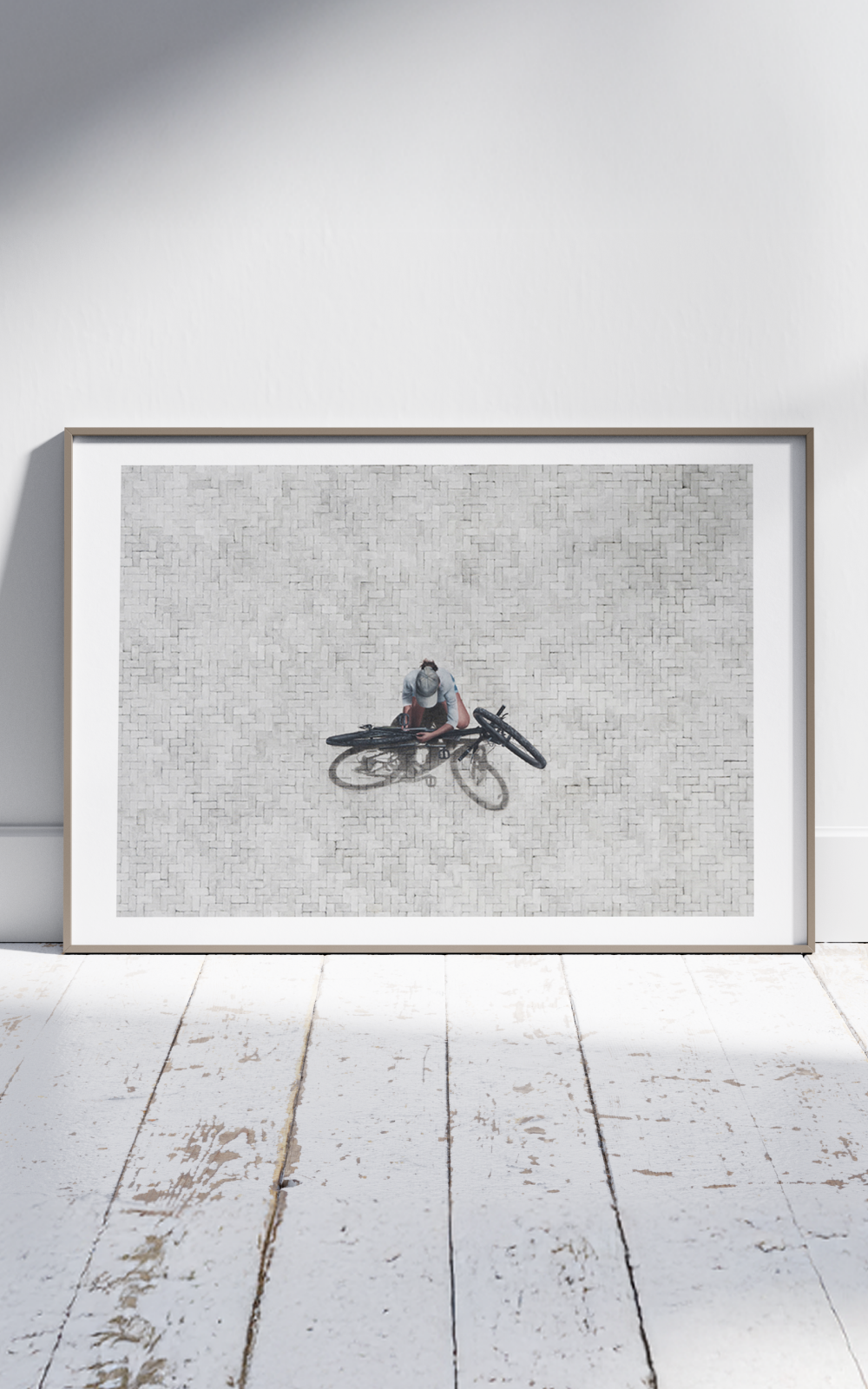 הדפס לתלייה על הקיר | Mishap | מאיה גולד