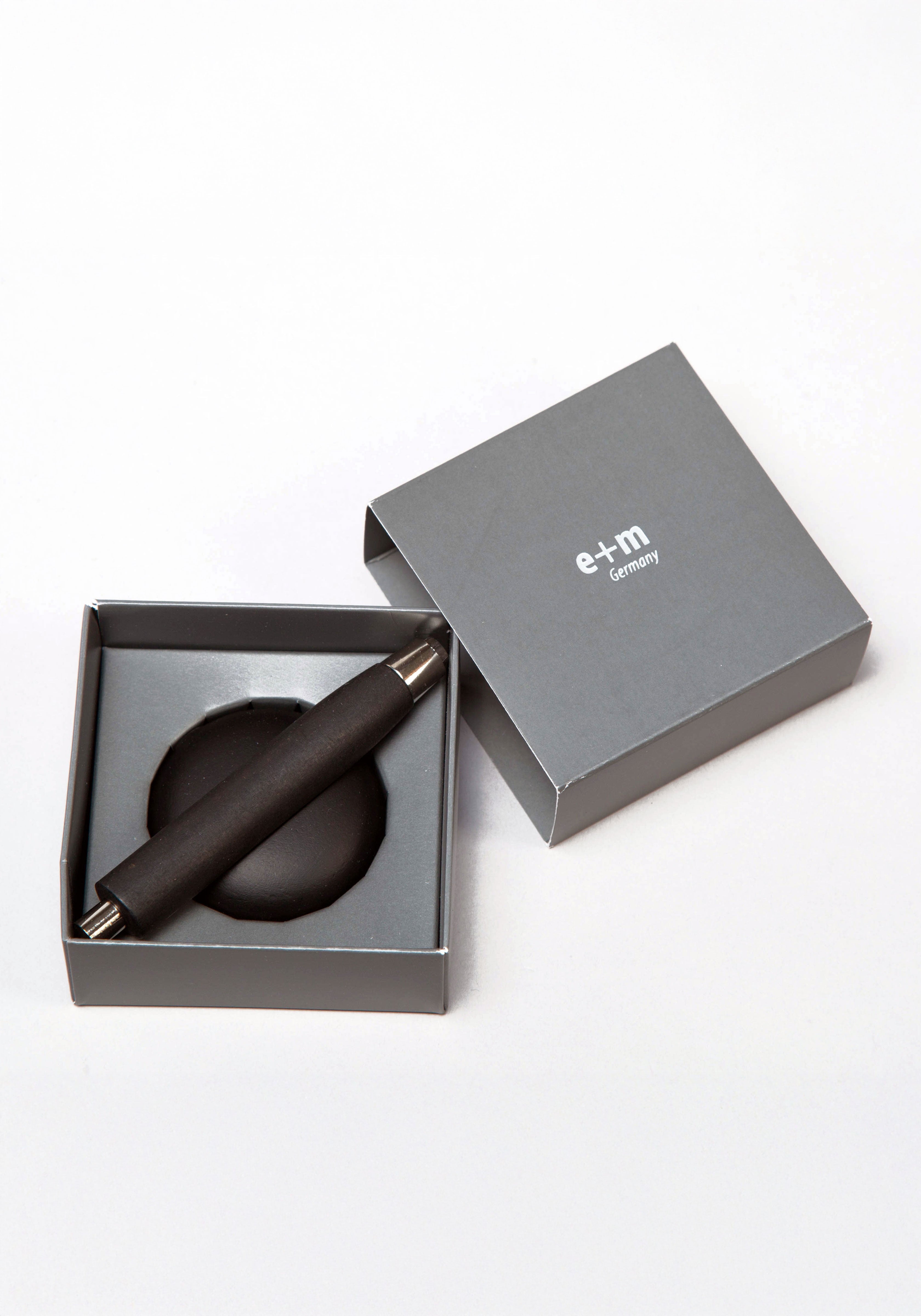 עיפרון 5.6 מ"מ מעץ ASH ומעמד מחדד | E+M WORKMAN ARTBOX