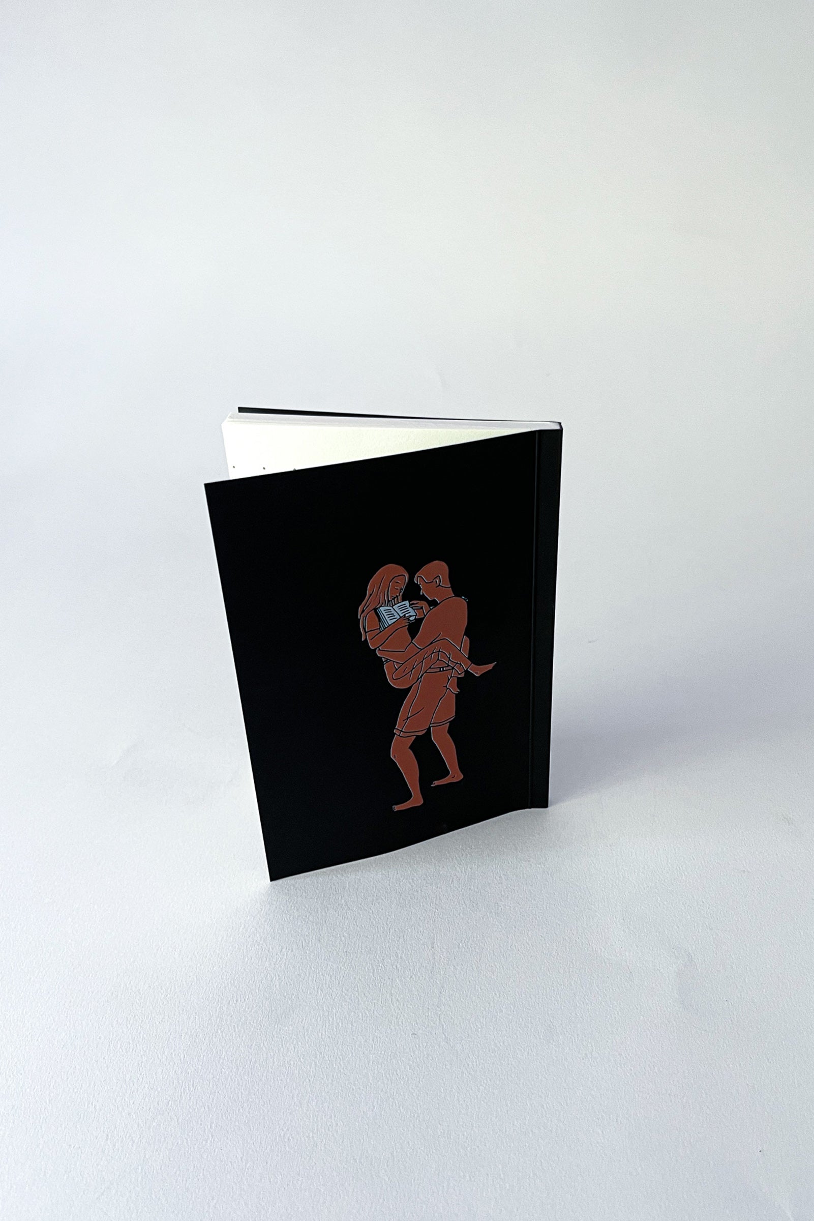 מחברת A6 | מאייר יזהר כהן | LOVE OF READING