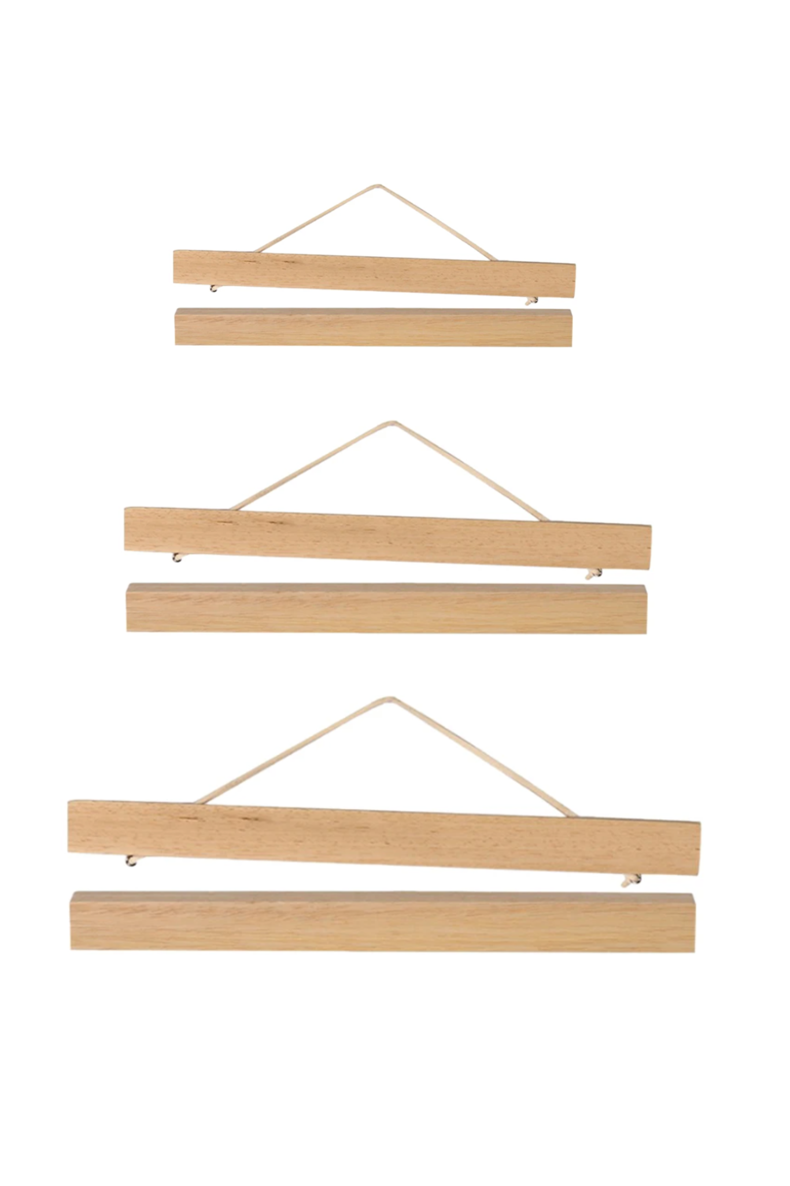 לייסטים עם מגנטים מעץ אורן טבעי לתליית פוסטרים | גדלים לבחירה