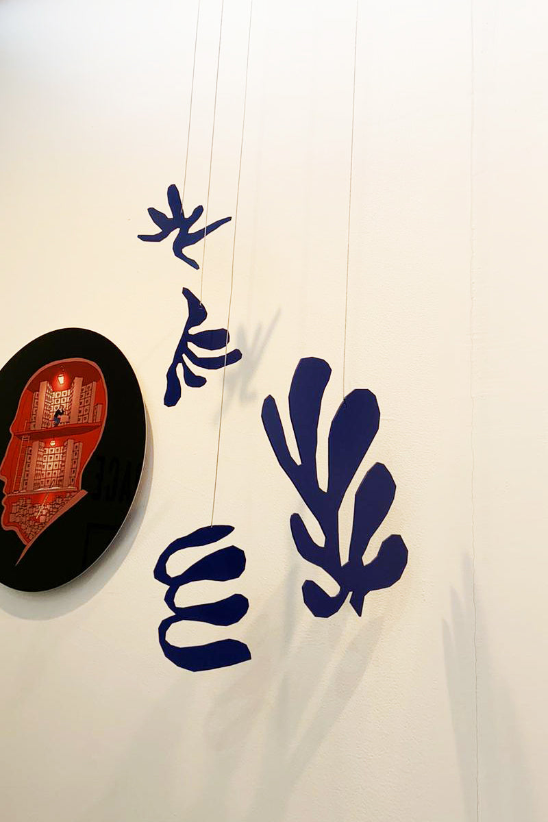 מובייל בהשראת העלים של מאטיס