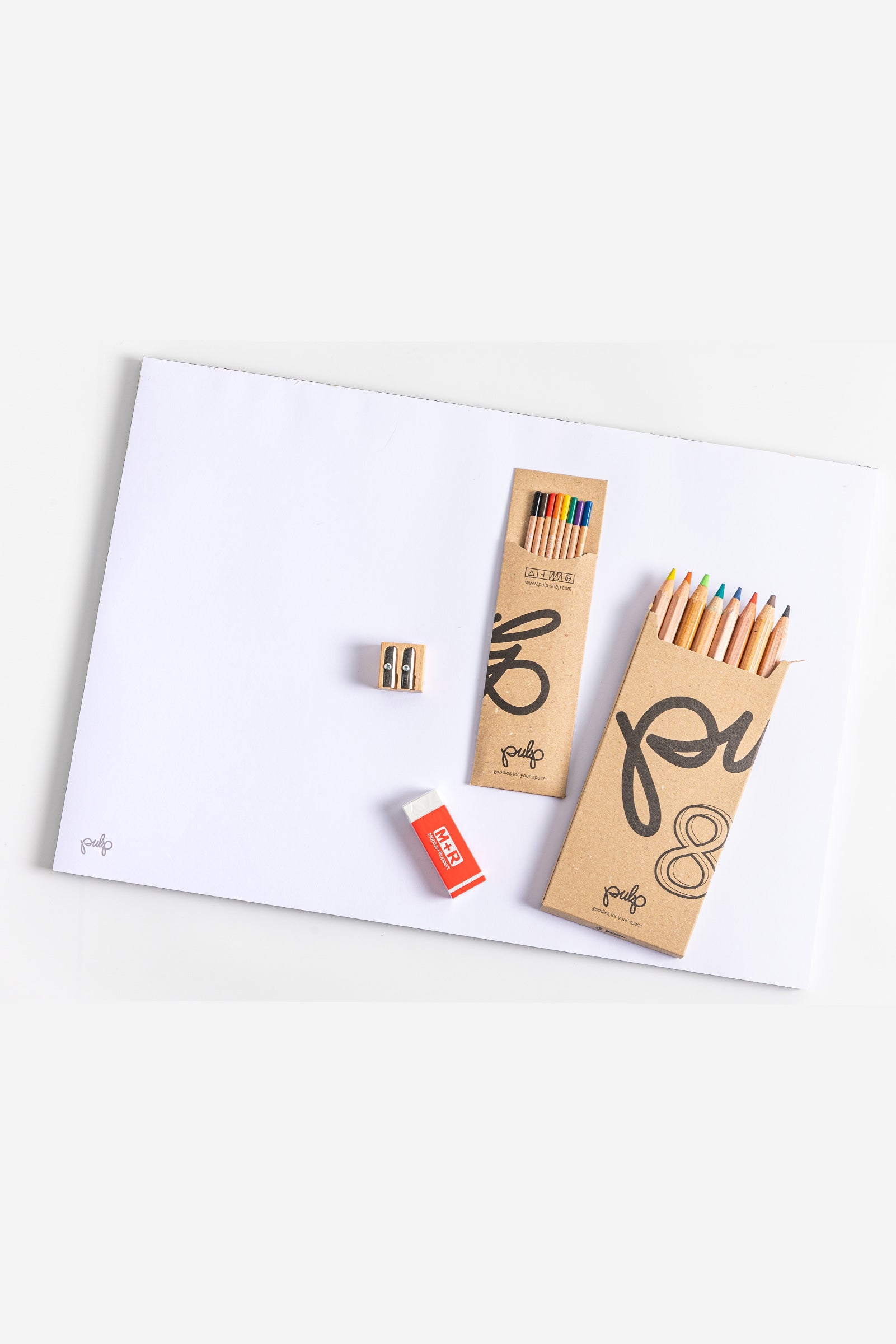 ערכת ציור למי שאוהב לצייר בעפרונות צבעוניים