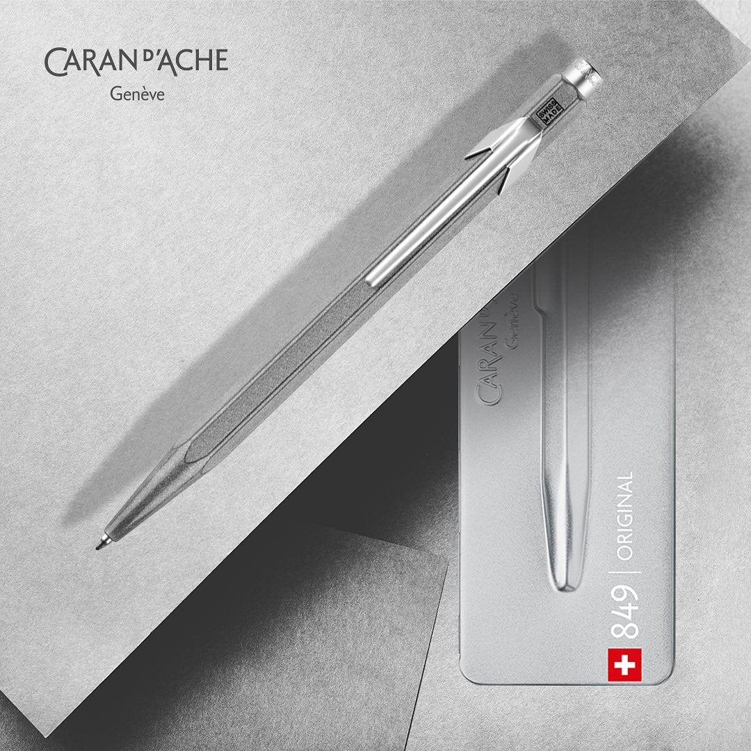 עט כדורי כסוף דגם אוריגינל מסדרת 849 של קראנדש | CARAN D'ACHE