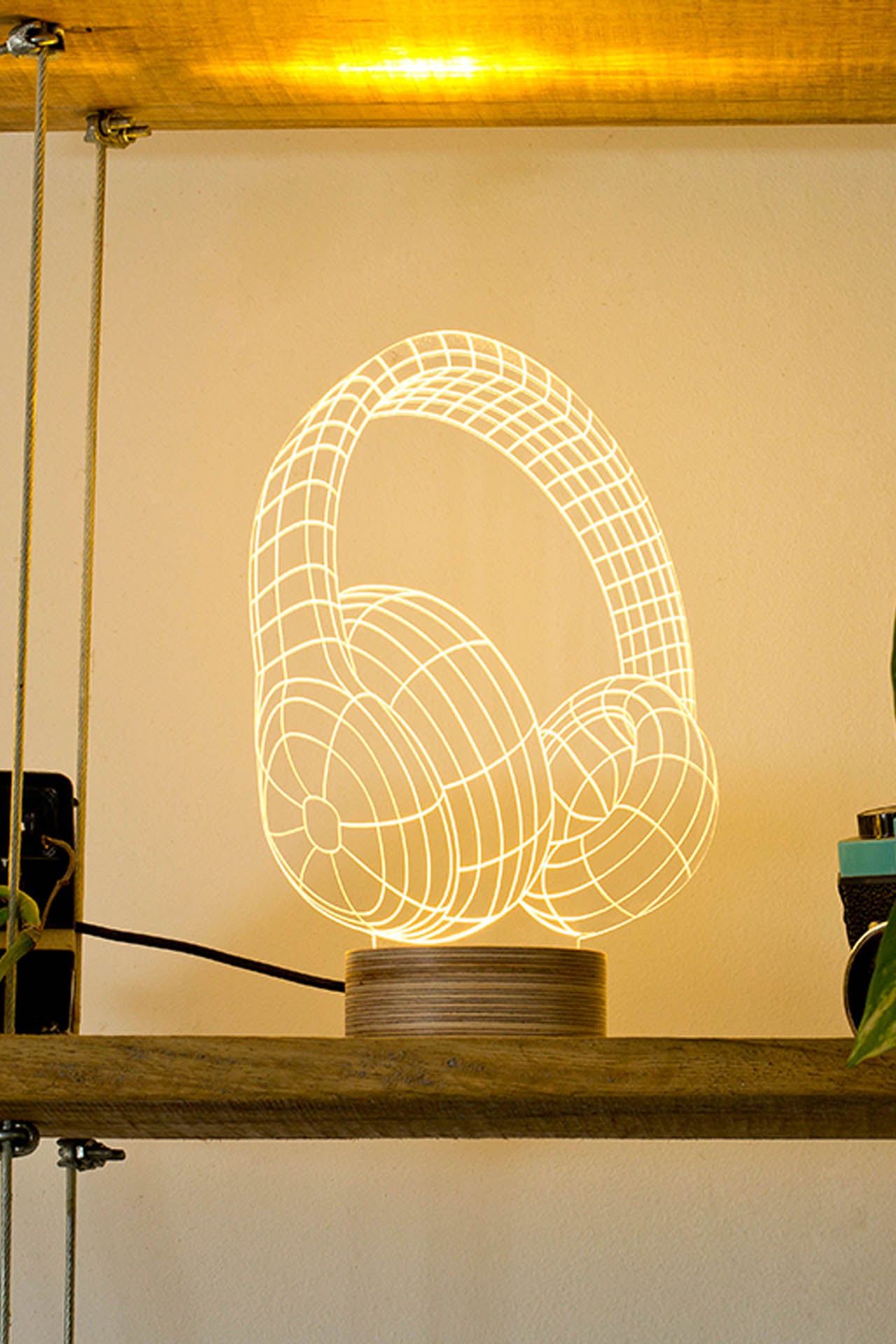 מנורת לד לשולחן | דגם אוזניות