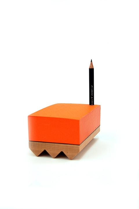 מיני טובלרונו - בלוק ממו על בסיס עץ בוק