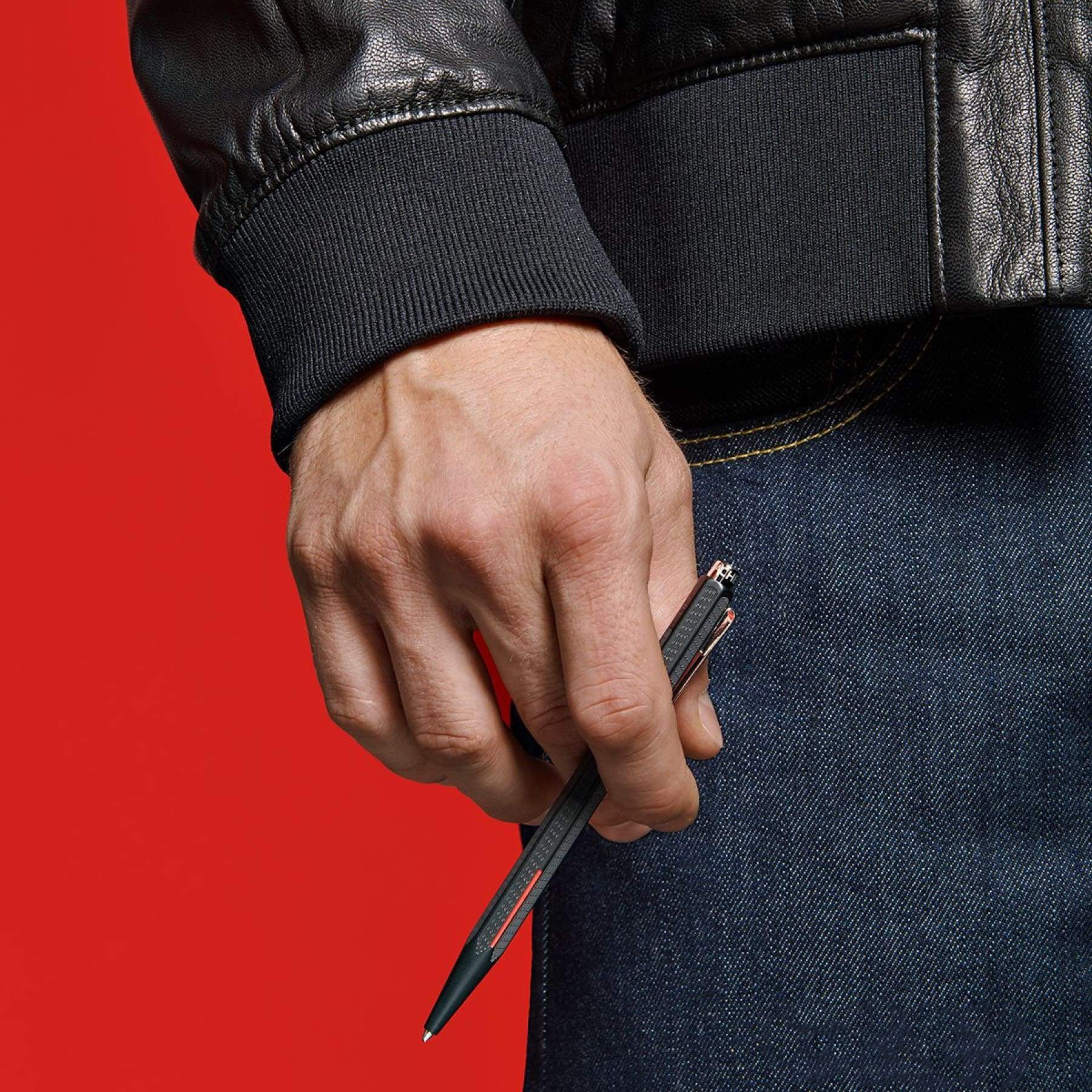 Caran d’Ache- עפרון מכני 0.7 - אקרידור רייסינג