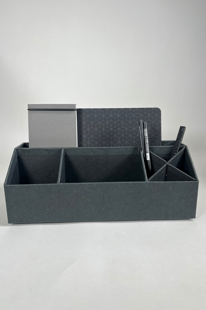 אורגנייזר שולחני שחור  לארגון שולחן העבודה - דגם אליסה