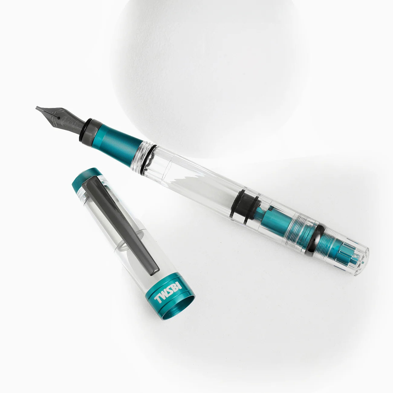 עט נובע מאלומיניום כחול קריבי | TWSBI Diamond 580ALR Caribbean