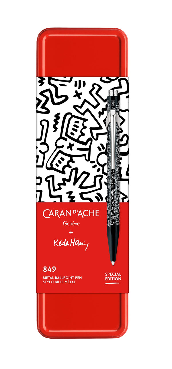 סט של עט כדורי שחור גרפי ומחברת כריכה חצי קשה בגודל A5 קית' הרינג | מהדורה מוגבלת | CARAN D’ACHE + KEITH HARING