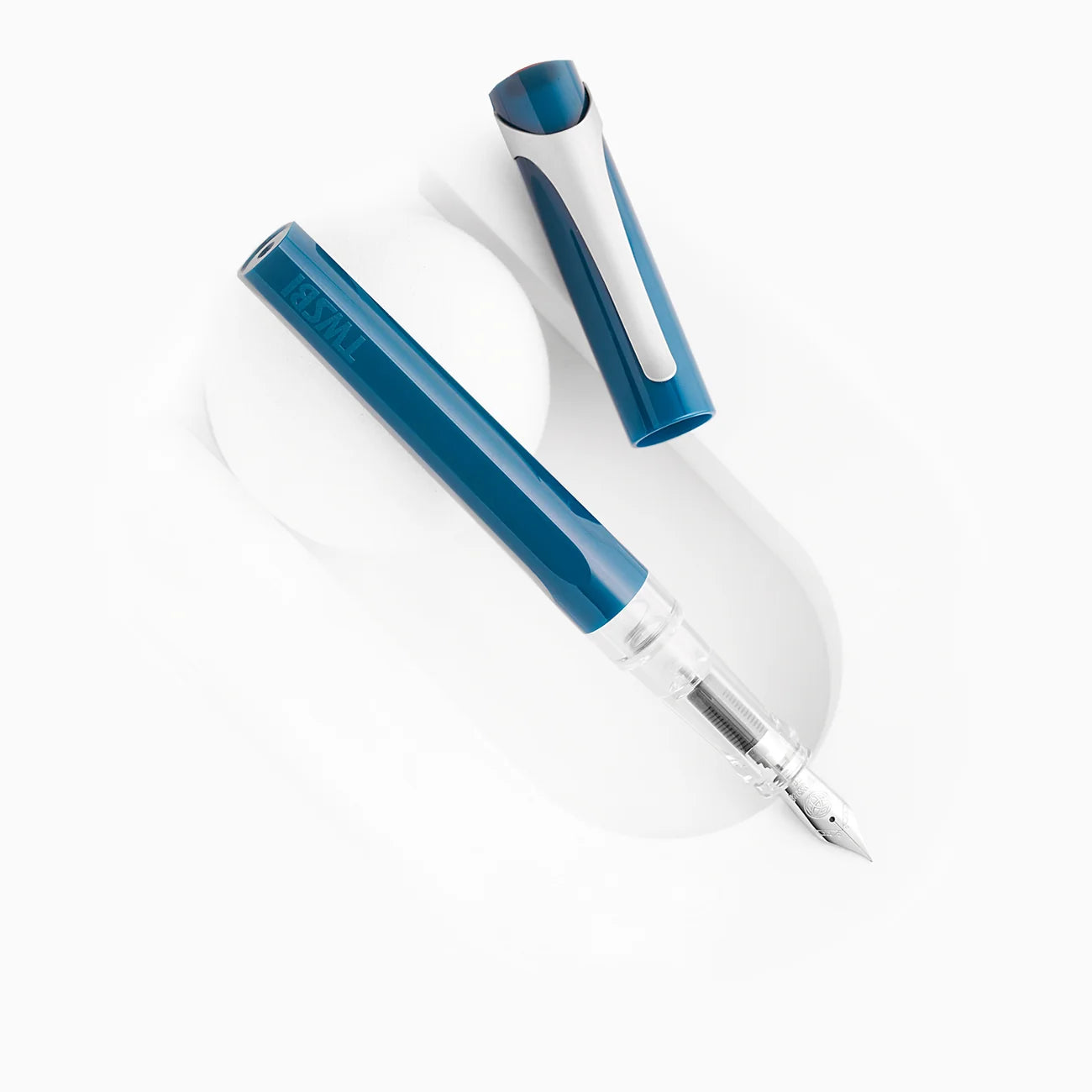 עט נובע כחול עמוק + 10 מחסניות דיו | TWSBI Swipe Prussian Blue