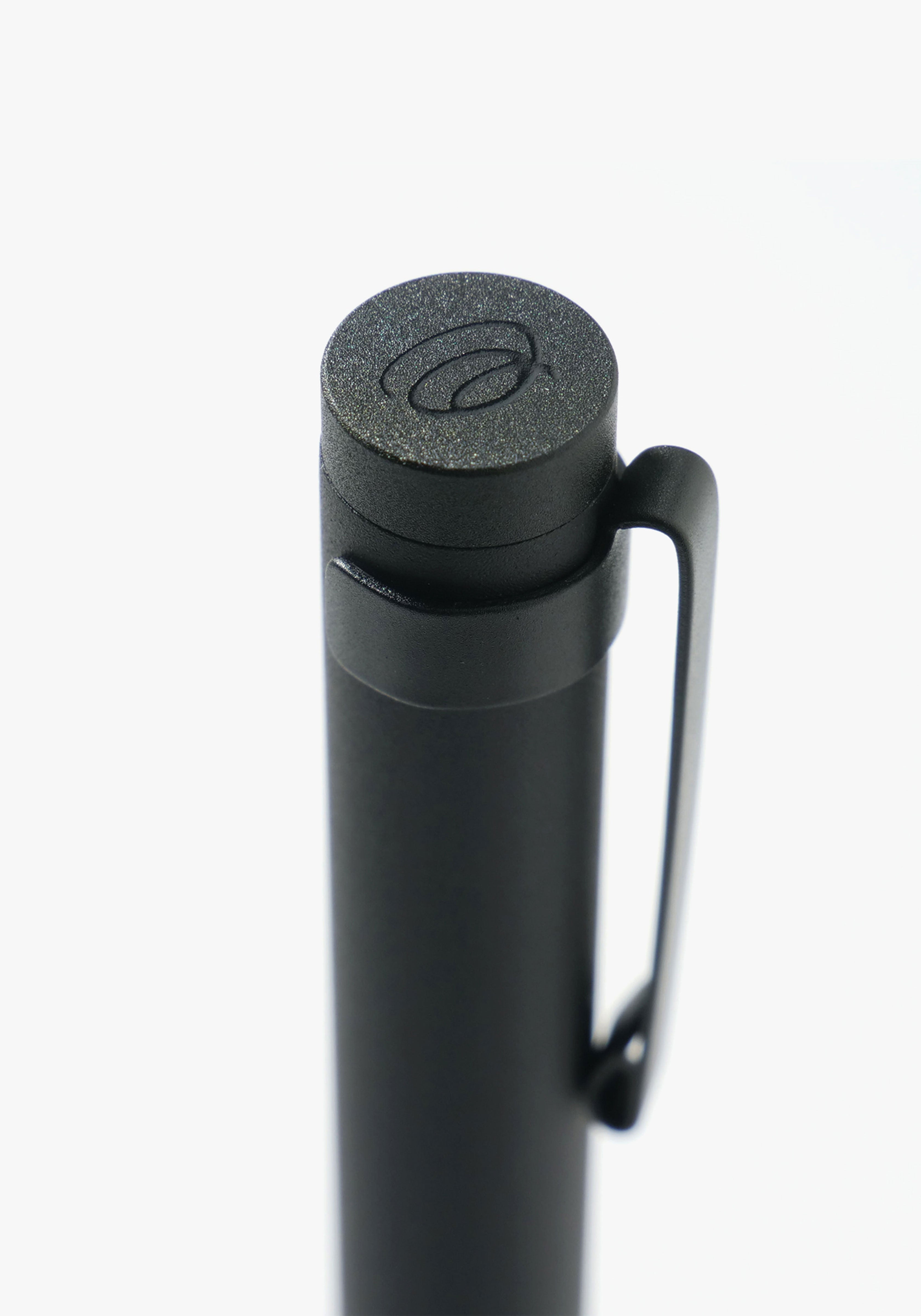 עט רולר מאלומיניום שחור | Kakimori Aluminum