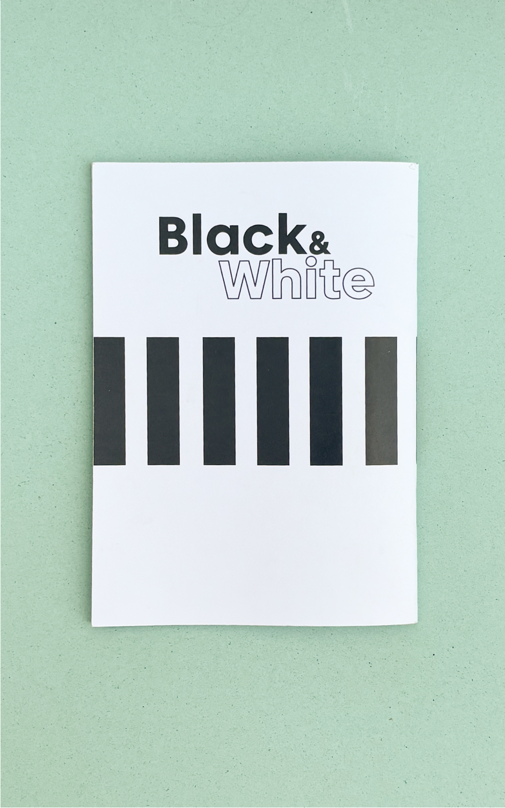 מחברת נייר שחור ולבן | כריכה רכה | Black and White | A5