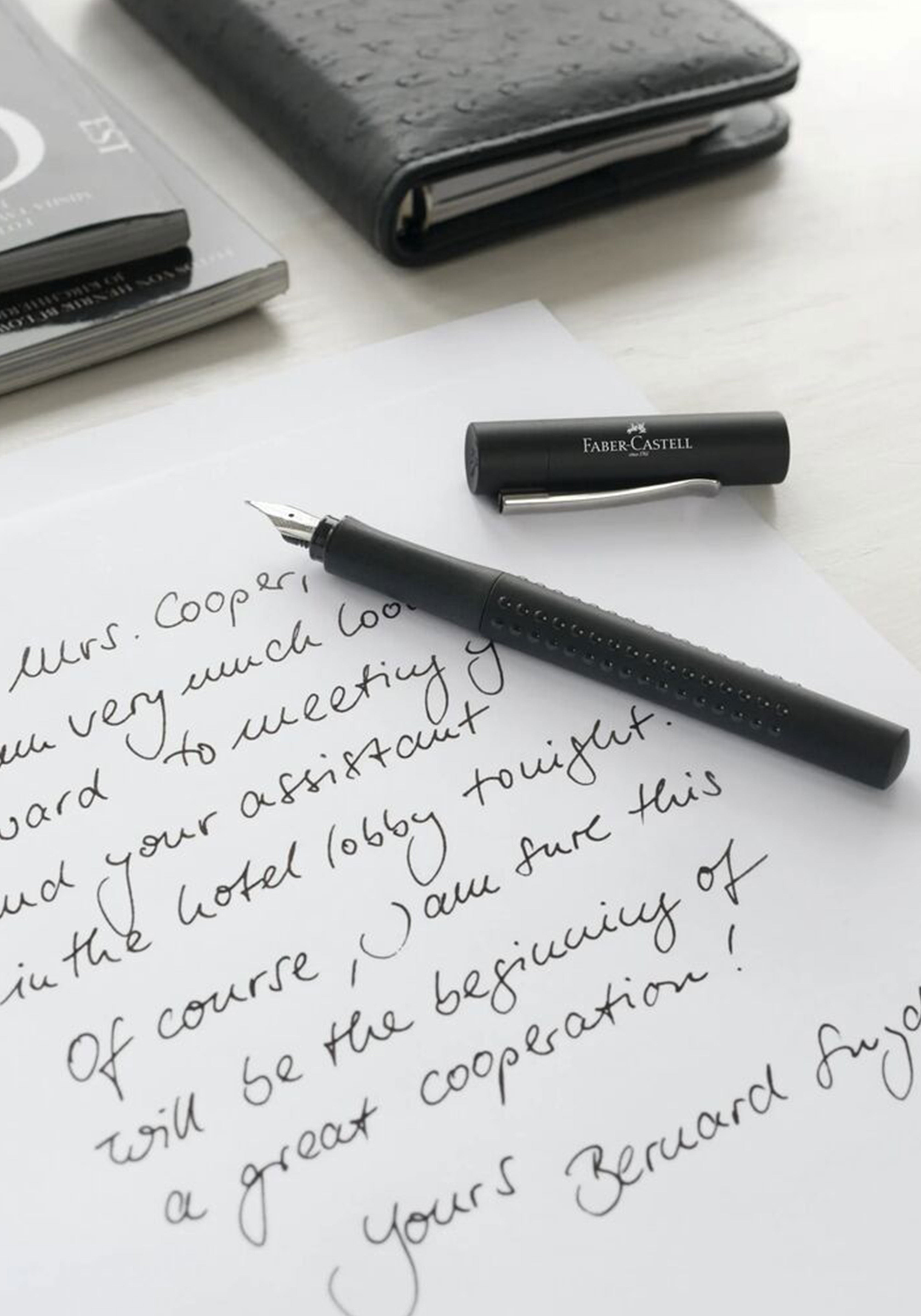 עט נובע חלב קוקוס | Faber Castell Grip