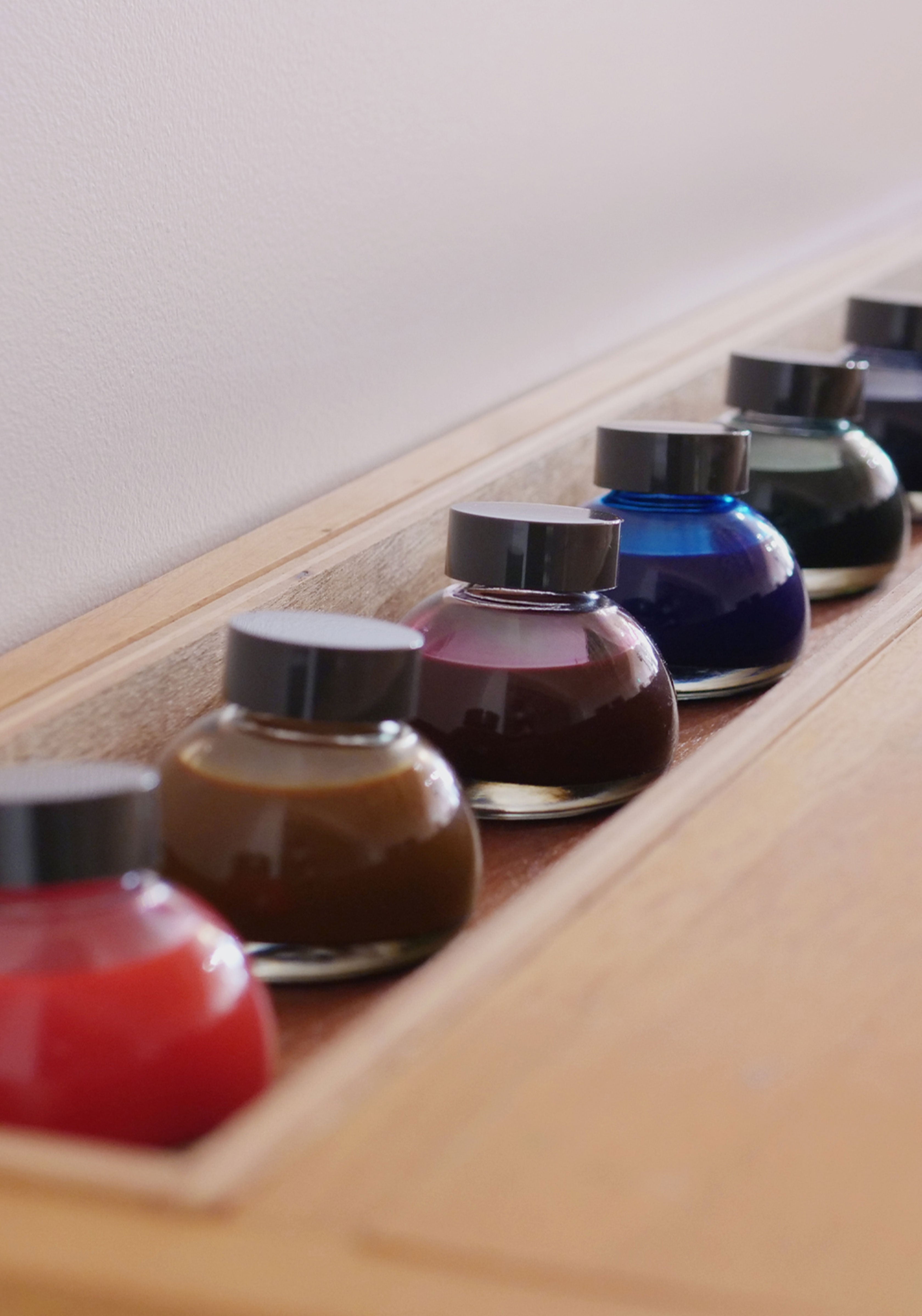 בקבוק דיו זכוכית כחול שמיים | Kakimori Ink Karari