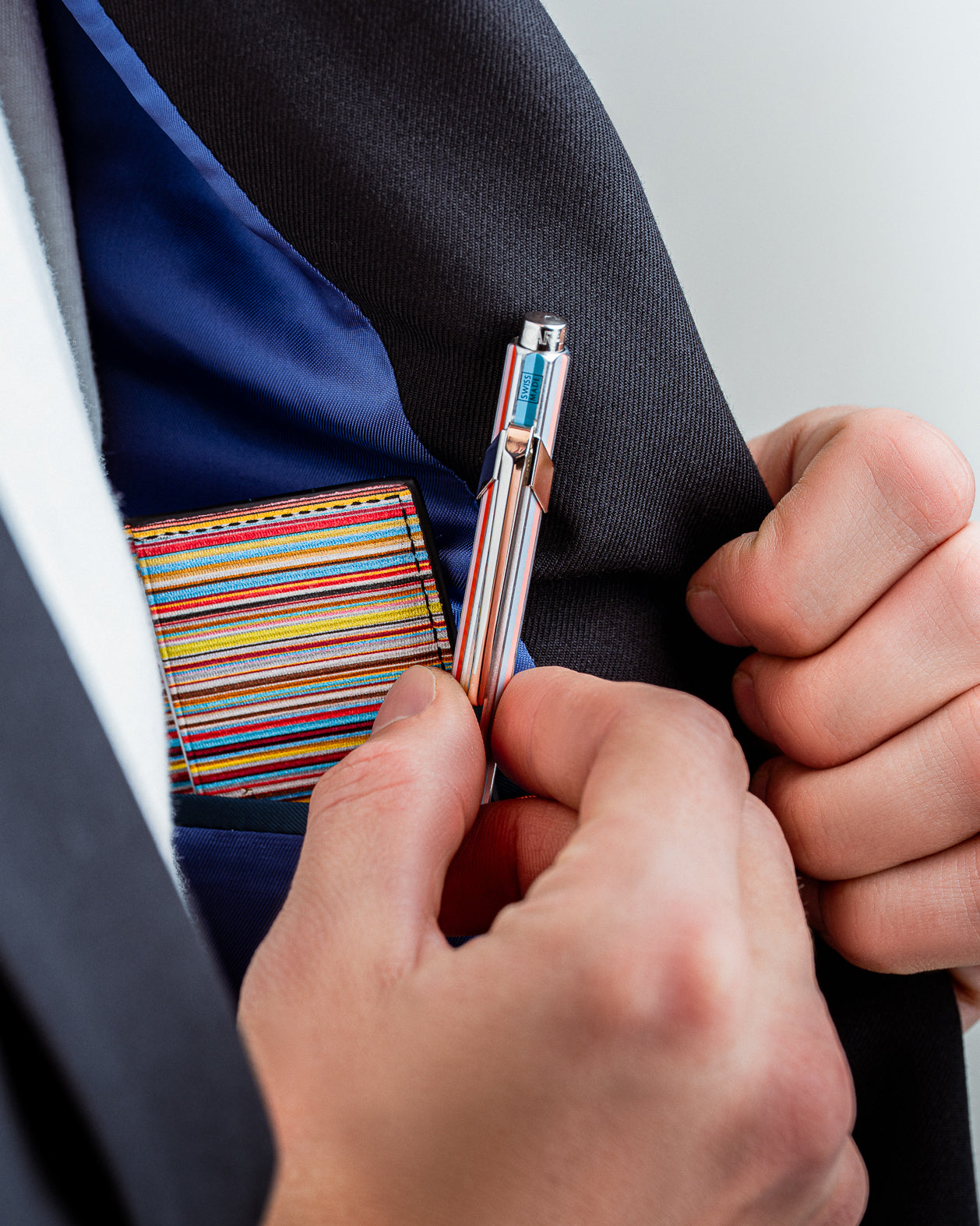 עט כדורי שחור ומפוספס מסדרת 849 | CARAN D’ACHE + PAUL SMITH EDITION 5 BLACK