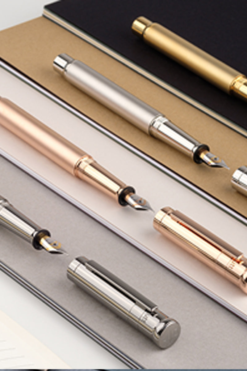 עיפרון מכני 0.7 מ"מ בגימור זהב ורוד  | DESIGN 04 | OTTO HUTT