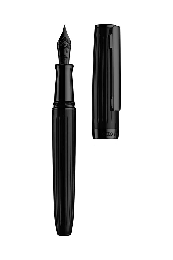 עט נובע עם ציפורן 18 קראט זהב  ALL BLACK | בציפוי PVD | עיצוב 07 |  OTTO HUTT