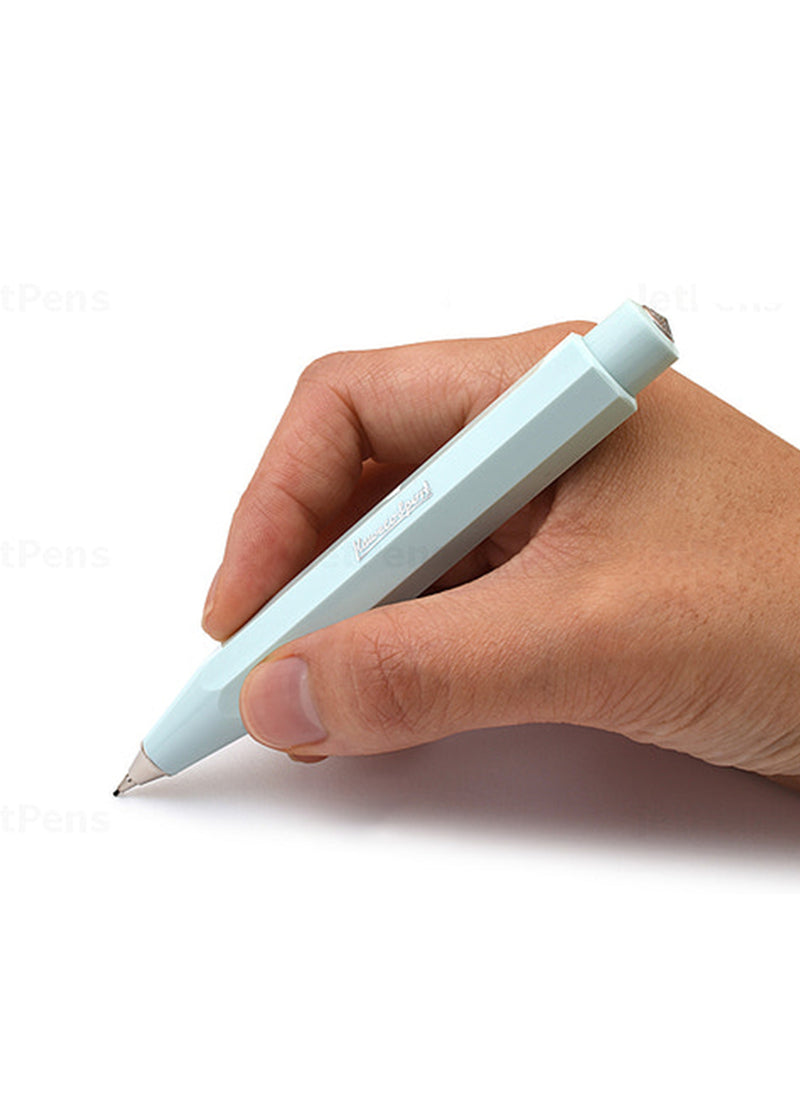 Kaweco Skyline - עפרון מכני 0.7  מפלסטיק בעיצוב אופנתי סדרת סקייליין מבית קוואקו גרמניה