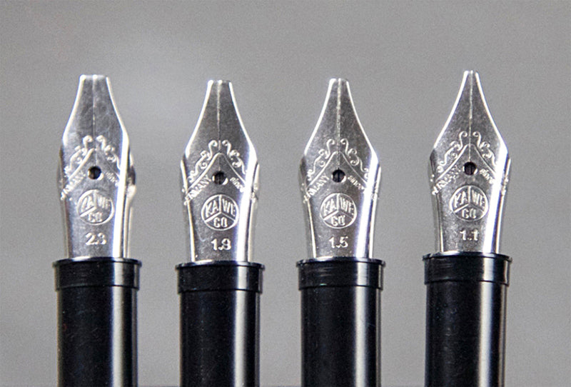 סט קליגרפי של עט נובע בצבע מנטה עם ארבעה ציפורנים להחלפה -KAWECO COLLECTION