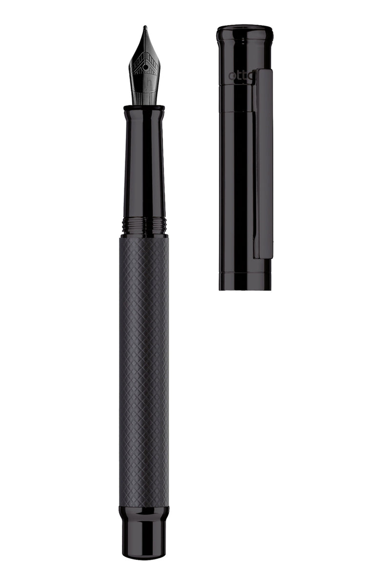עט נובע  ALL BLACK בגימור לכה שחורה מט בציפוי PVD | עיצוב 04  | OTTO HUTT
